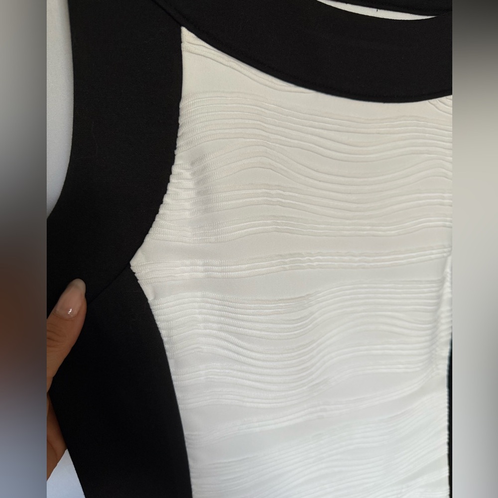 Calvin Klein sheath dress - Picture 3 of 5